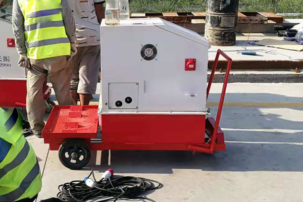 智能張拉設(shè)備廠家談橋梁伸縮縫的安裝，行車(chē)安它說(shuō)了算？！